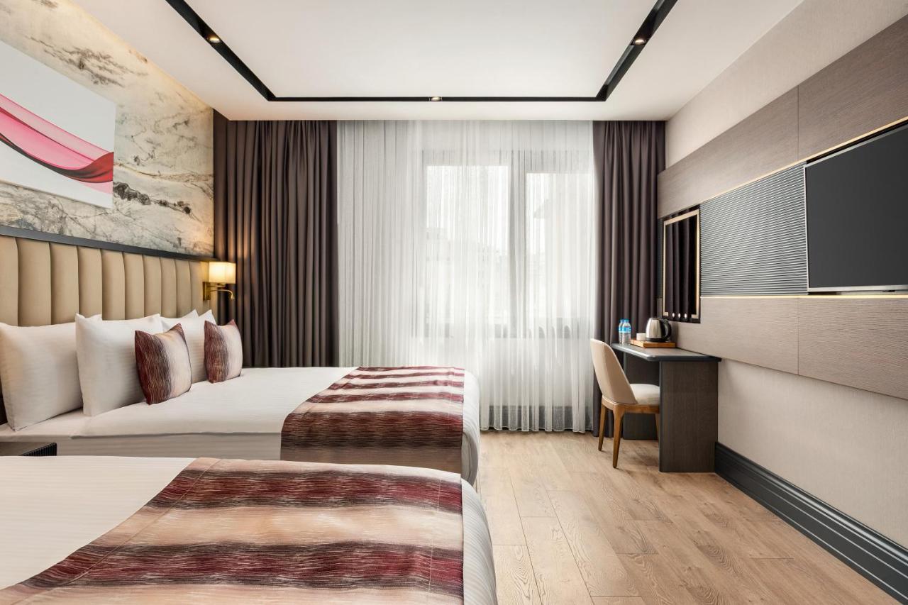 Ramada By Wyndham Istanbul Umraniye Hotel Exterior foto